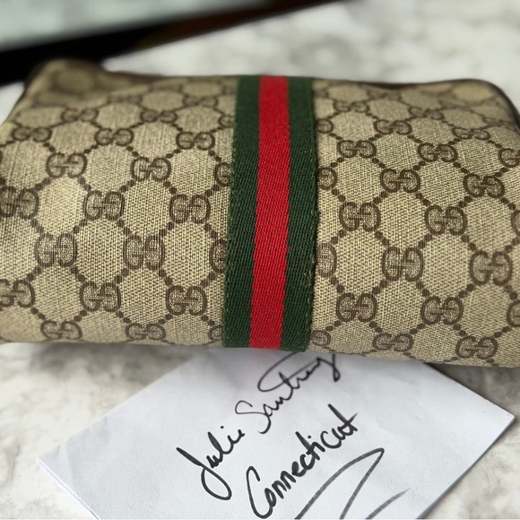 Vintage Gucci pouch - Picture 5 of 16